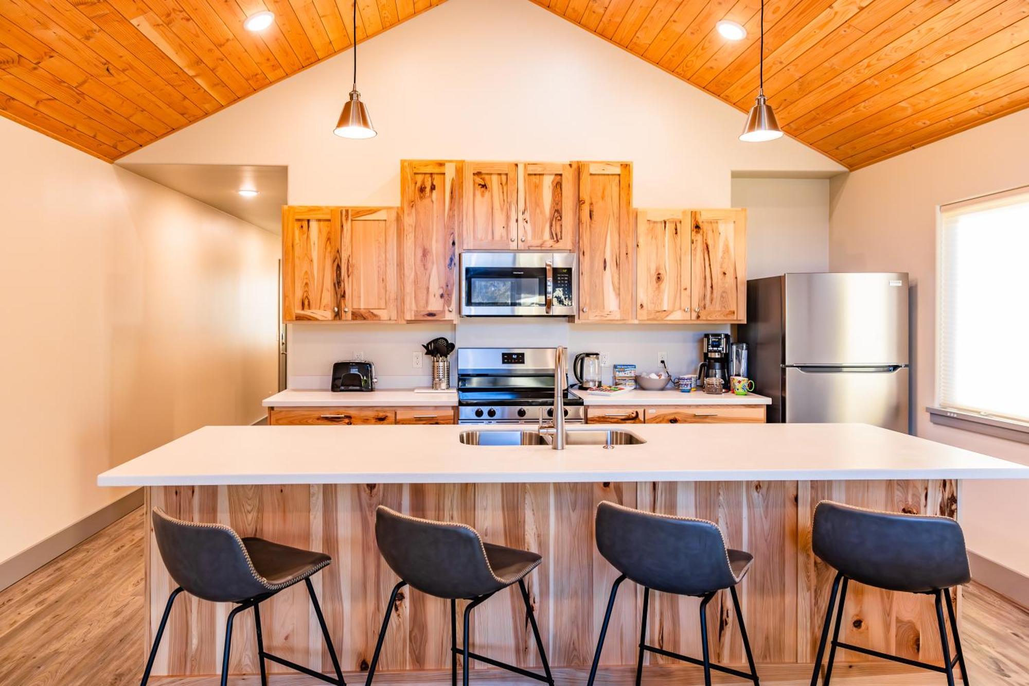 Lakeshore Lodging Suites Homer Ngoại thất bức ảnh