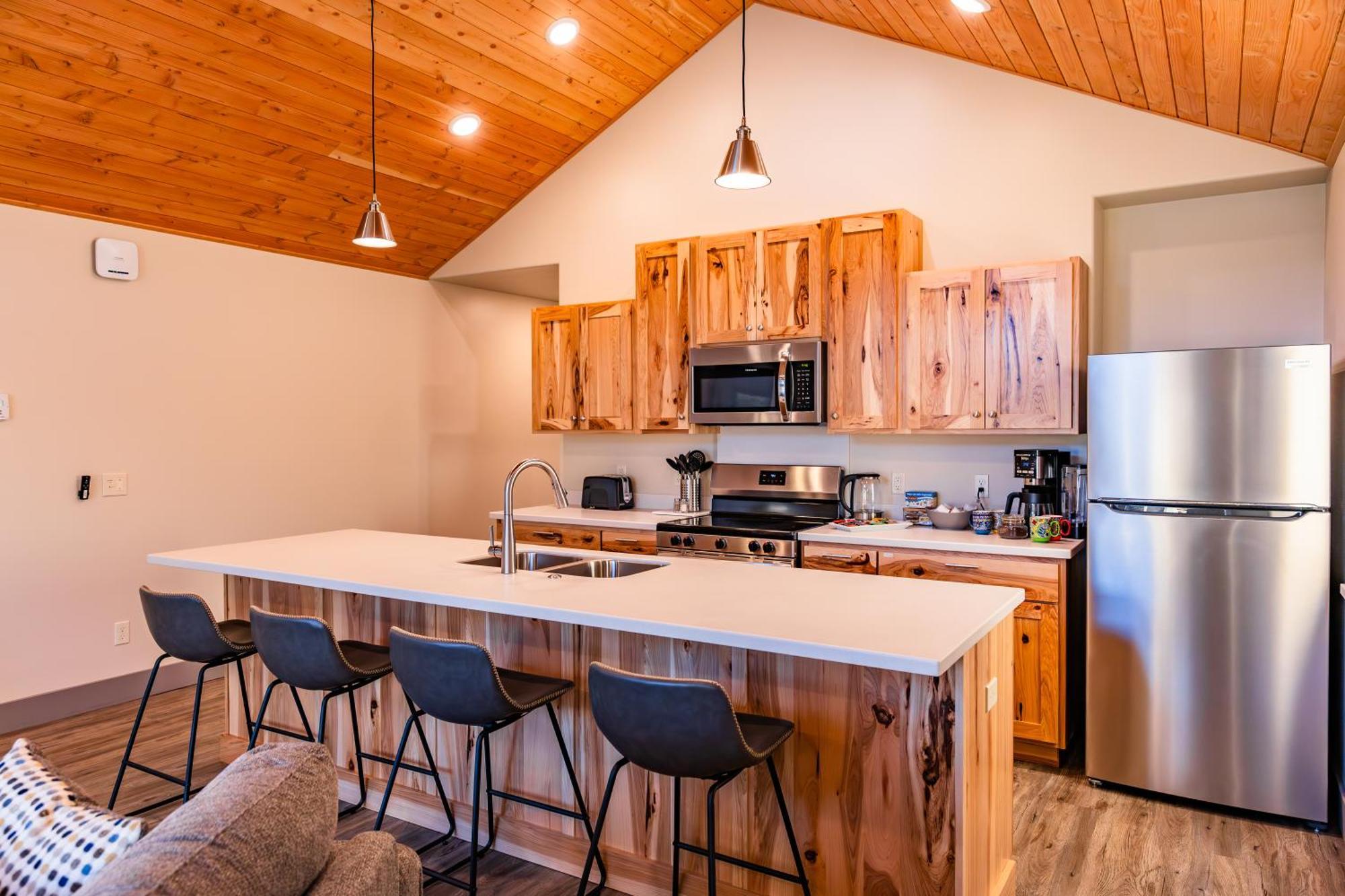 Lakeshore Lodging Suites Homer Ngoại thất bức ảnh